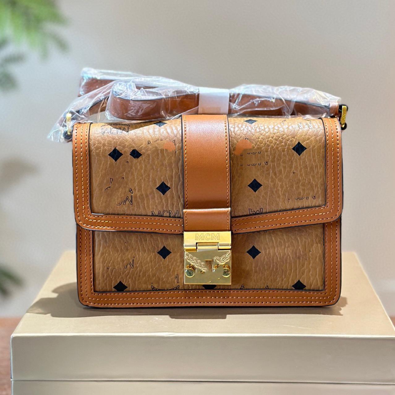 

MC House Women s Korean Style Printed Messenger & Camera Crossbody Bag 18.5x5x11 cm