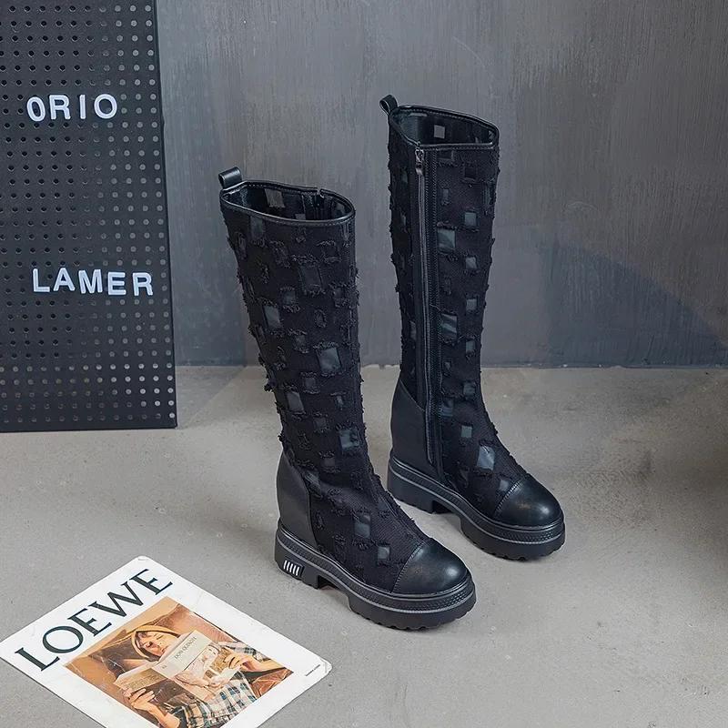 Модные ковбойские сапоги для женщин Летние джинсовые парусиновые сапоги на толстой подошве Дышащие с полым сетчатым верхом Повышающие рост Крутые сапоги Женские боты