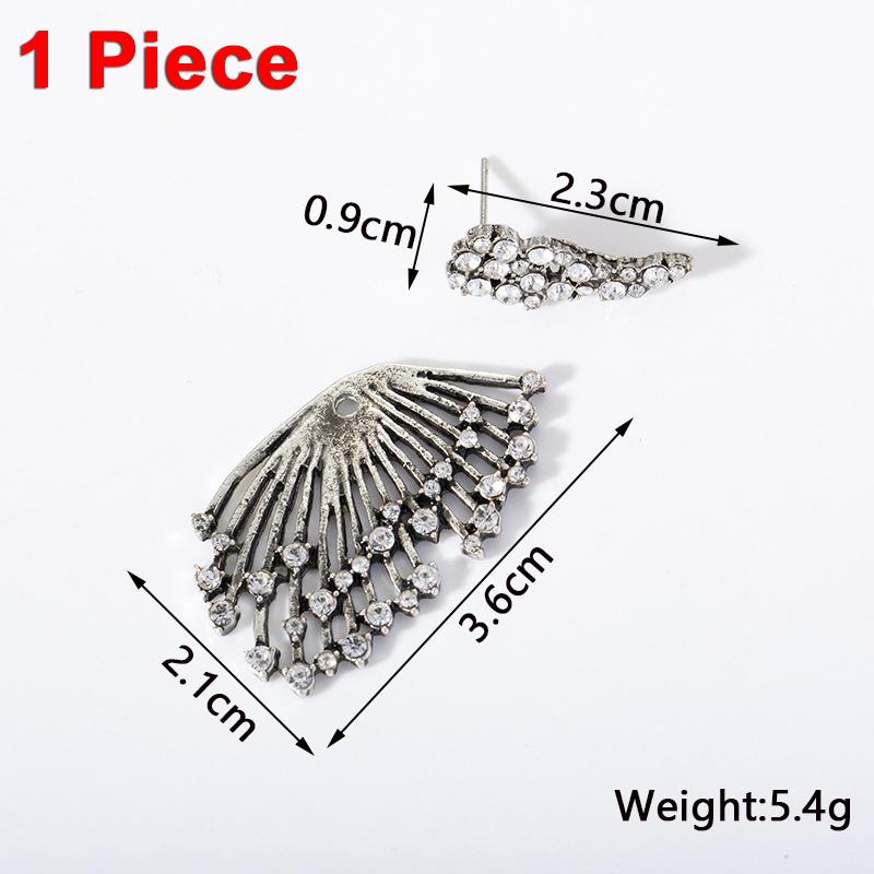 

New European Metal Stud Earrings Gold Color Alloy Flower 2 in 1 Daisy Lotus Hollow Geometric Women s Small Earrings Punk Zircon