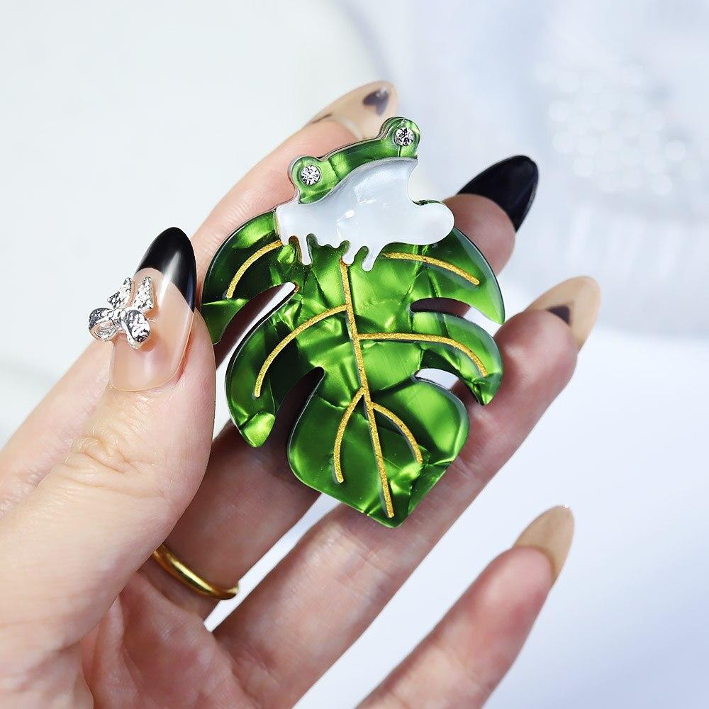 Blucome Vivid Rhinestone Handmade Arcylic Frog Brooches For Women Leaf Animal Party Causal Brooch Pins Jewelry Accessories