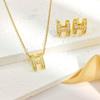 Korean Style Elegant Diamond H Pendant Necklace for Women, Fashionable and Versatile Clavicle Chain with a Luxurious Feel.