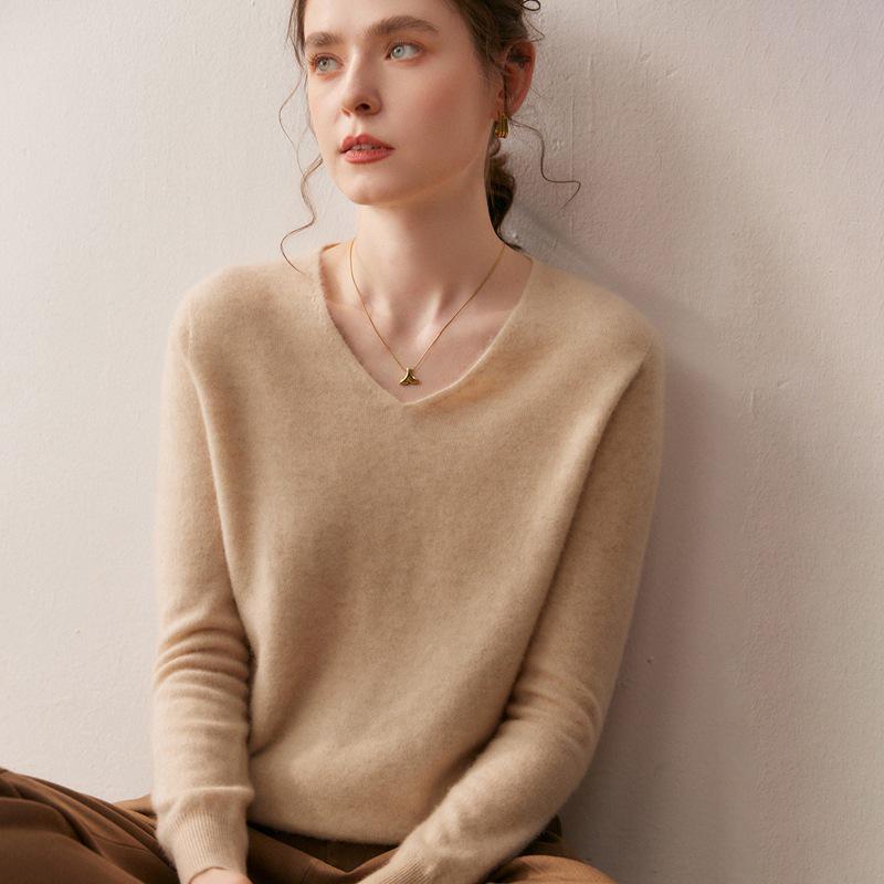 Women's Cashmere V-Neck Solid Color Soft Loose Sweater - Autumn/Winter New Arrivals