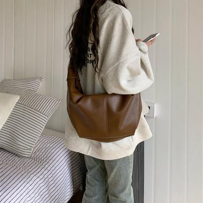 Retro Softleder Plissee Knödelbeutel mit großem Fassungsvermögen, lässigem Stil und vielseitiger Pendler-Umhängetasche