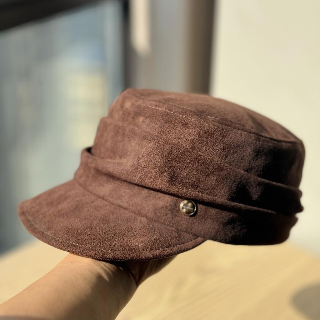 Korean-style suede vintage brown beret for women, autumn and winter suede flat-top equestrian cap, newsboy cap