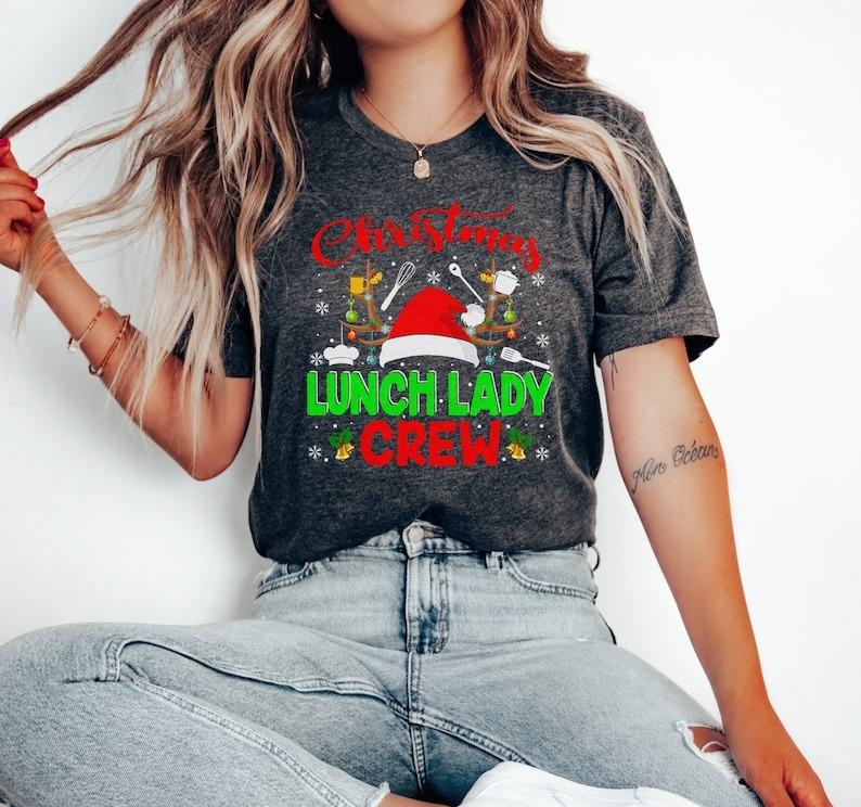 Lunch Lady Christmas Hat Crew Cafeteria Worker Gift School Staff Fashion Funny Printed Tshirt Tops Regular High Quality Cotton
