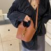 2025 New Niche Handbag Temperament Bucket Bag High Sense Fashion Versatile Shoulder Messenger Bag Women