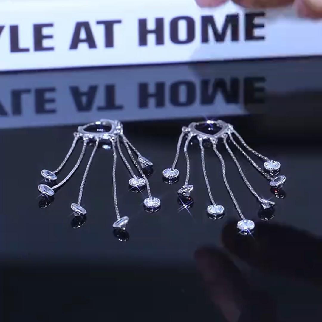 

Серьги-кисточки высокого класса: Осень/Зима 2023 Французский Ретро Нишевый Дизайн серебряный