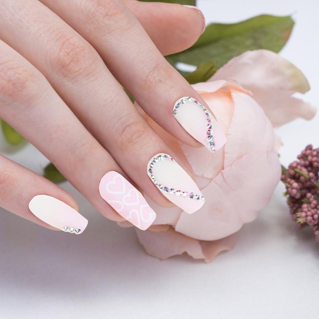 24 Stück kurze Kunstnägel zum Aufdrücken, glitzernde Maniküre-Nagelpflaster, 10 ml