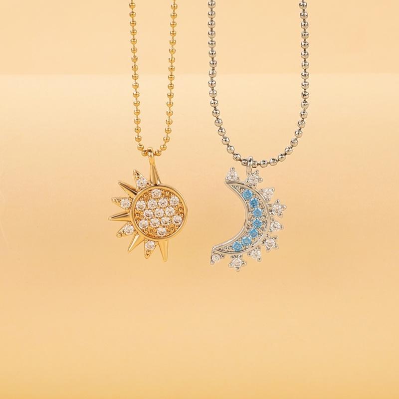 

2Pcs/set Magnetic Couple Matching Necklace Sun Moon Heart Shape Magnet Paired Pendant Jewelry Chain Choker Fashion Lover Gift
