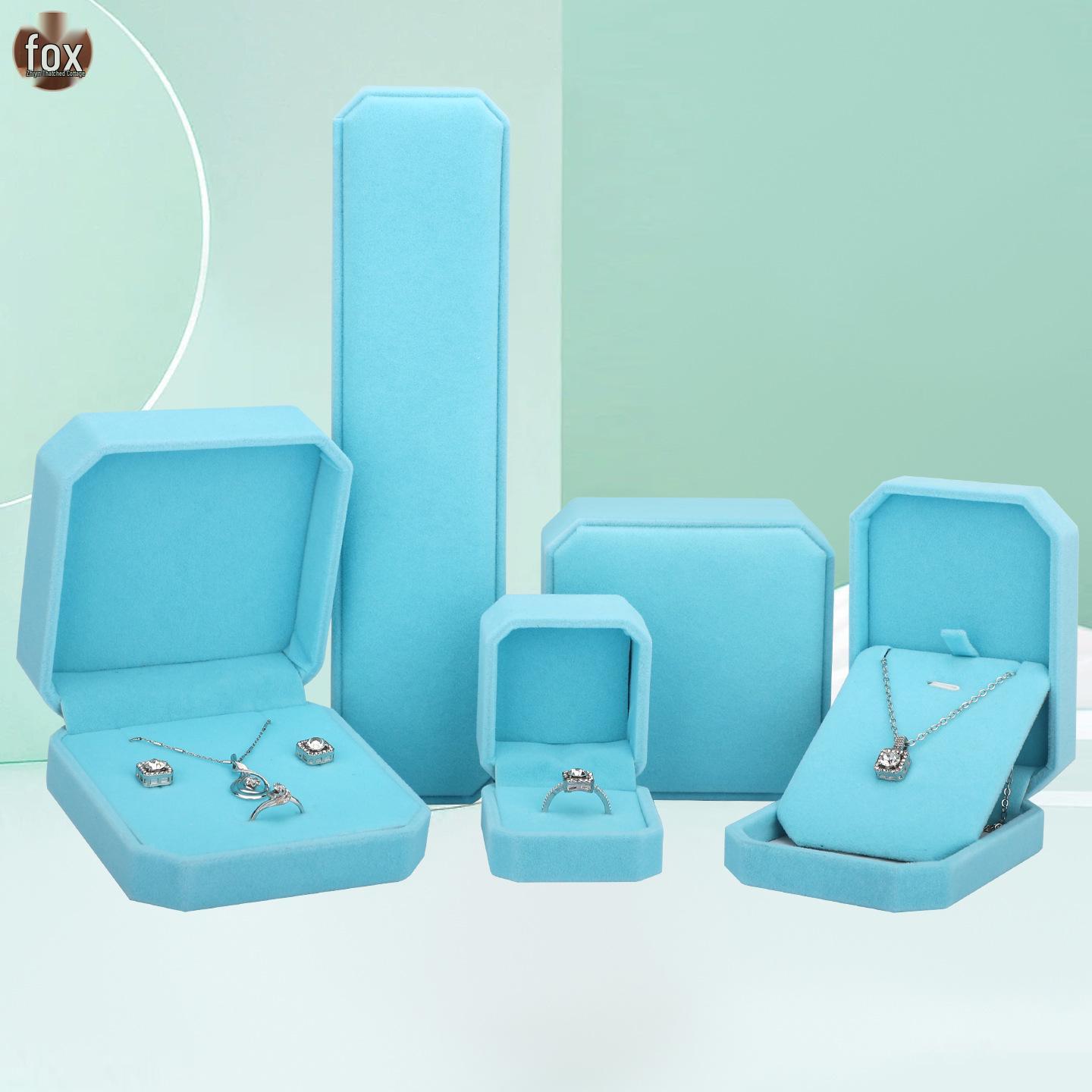 

Water Green Octagonal Velvet Jewelry Storage Box for Rings, Bracelets, Necklaces, and Ornaments 10087 Ring Box
