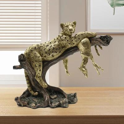 Resin Crafts Golden Leopard Artificial Animal Sculpture Cheetah Leopard Hunting Statue Decorative Figurines Home Decoration