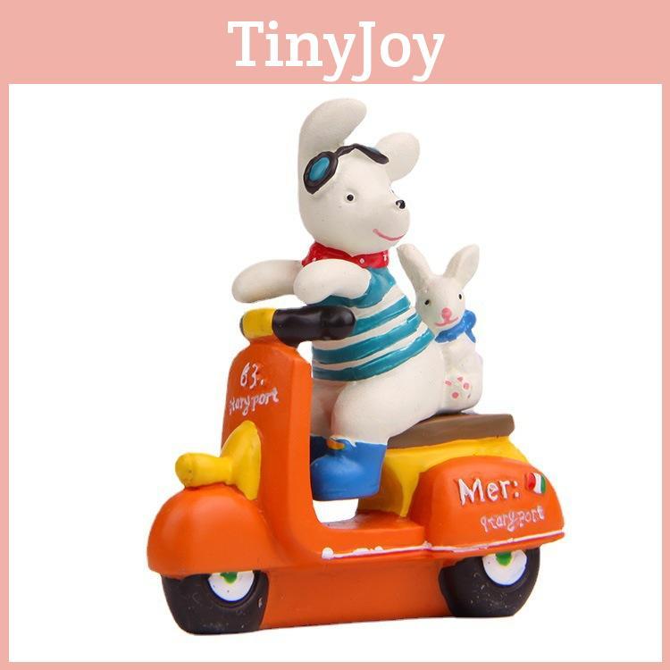 Resin Cartoon Dog Rabbit Figurine Ride Motorcycle For Home Office And Party Gift
