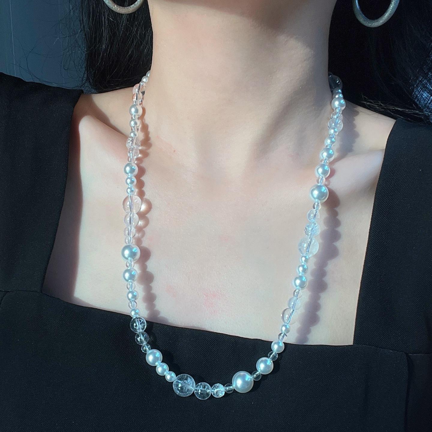 

Vintage High Quality Strong Light Artificial Crystal Natural White Crystal Necklace Collarbone Chain Sweater Chain