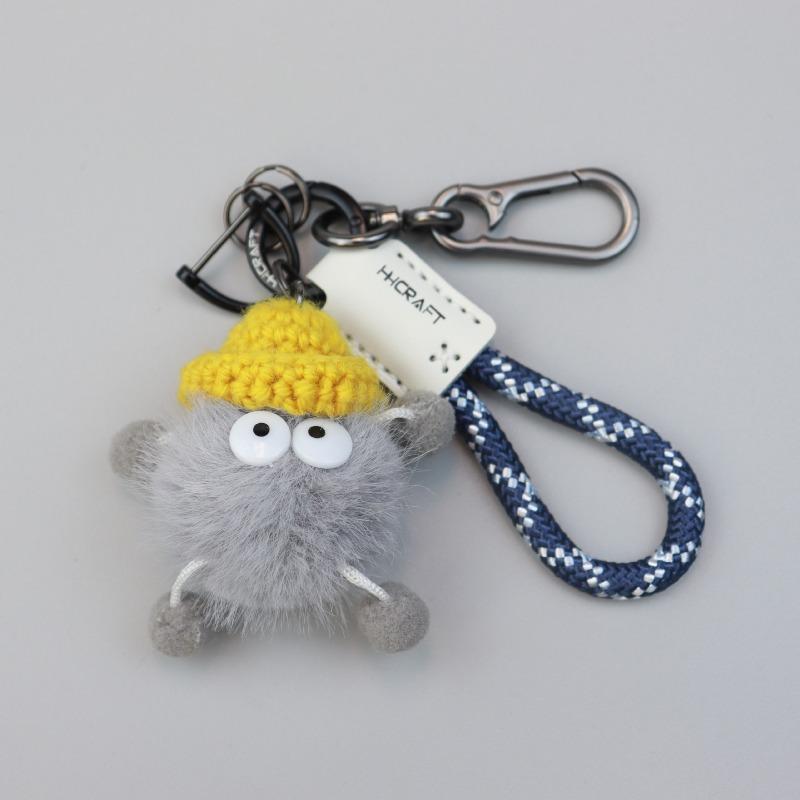 Fluffy Plush Ball Keychain Car Key Accessory Women Bag Charm Soft Adorable Little Coal Ball Pendant Jewelry for Auto Decor