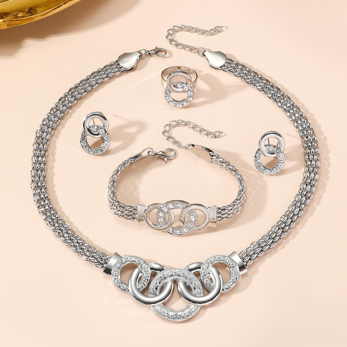 Fashion Diamond Studded Water Droplet Necklace Necklace Earring Bracelet Ring Five Piece Set One Size серебряный
