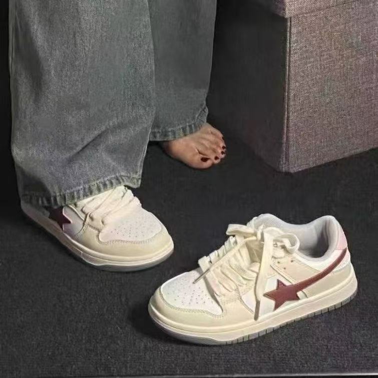 Original star trailing board shoes, new ins trendy shoes, small people increase in height, thick soles, and regular models in all seasons explode