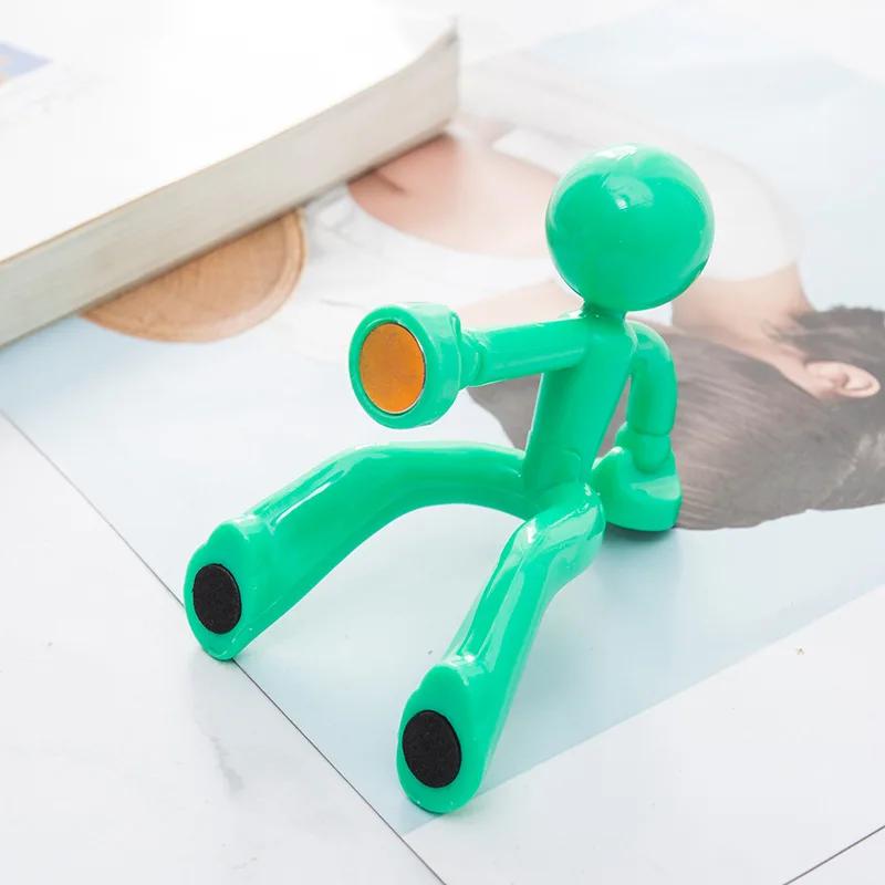 

Creative and Personalized Mountain Climbing Figurine, Refrigerator with Key Stickers, Storage Pendant, Kitchen Magnet