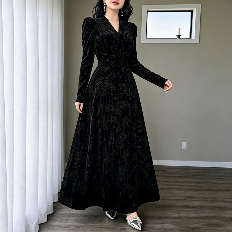 Plus Size Women Spring Autumn Long Sleeve Velvet Maxi Dress V Neck Twist Waist A Line Formal Gown