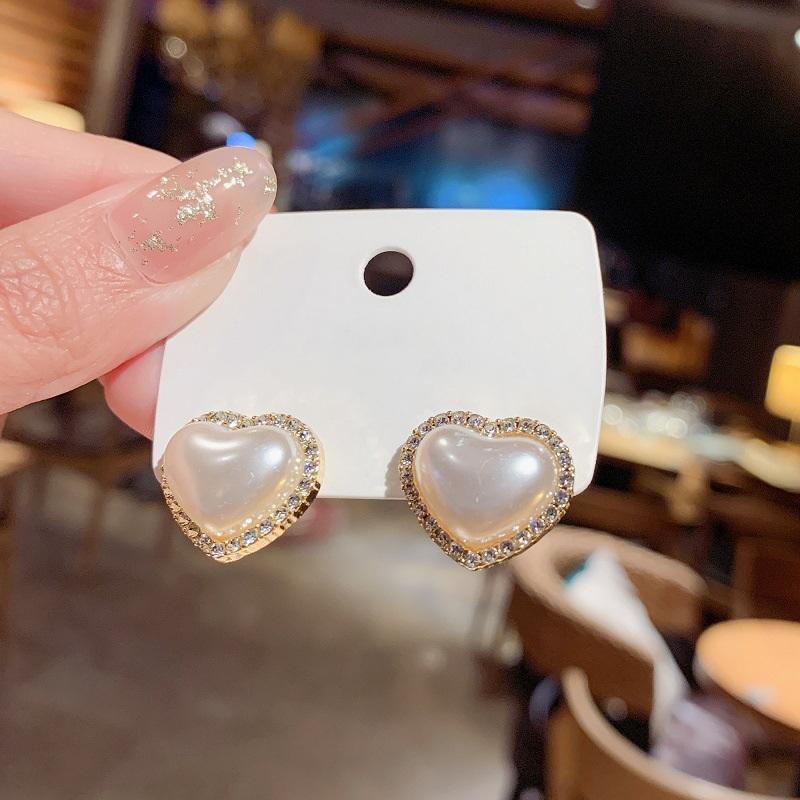 New Korean Style Contracted Heart Pearl Earrings For Women Sweet Flower Zircon Geometric Stud Earring Party Jewelry