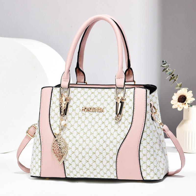 tmospheric texture, women's portable messenger bag, new large-capacity bag, commuting versatile