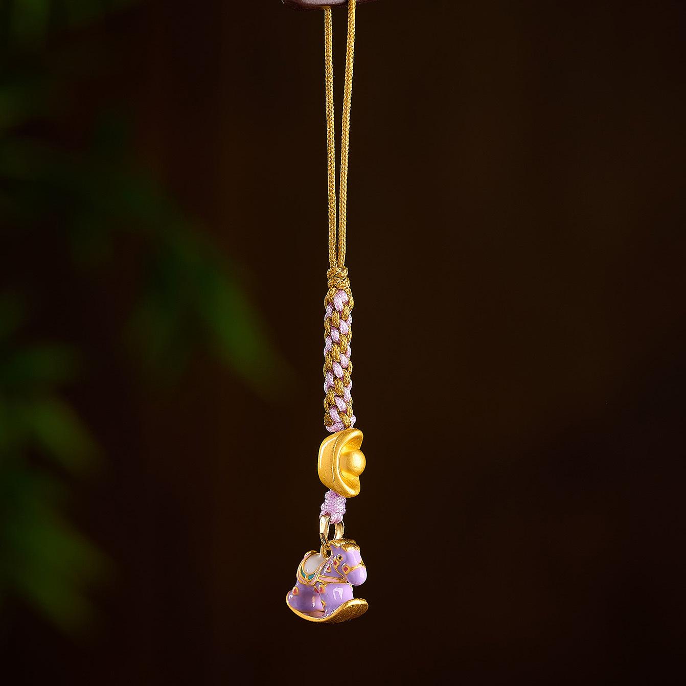 

Chinese Style Dopamine Rocking Horse Keyring: Cultural Scenic Charm with Customization фиолетовый