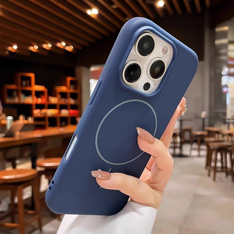 

Applicable To IPhone16ProMax Mobile Phone Case Magsafe Thin Circle Magnetic Suction Apple 15 Matte Tpu Soft Protective Case iPhone12promax