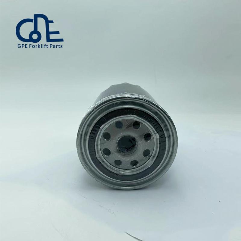 15600-41010 Forklift Parts Oil Filter Assembly