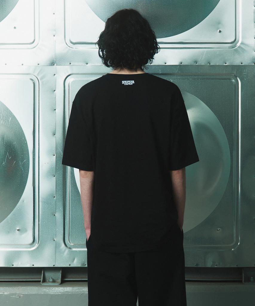 Musinsa Standard [Stranger Things Collaboration] One Last Adventure T-Shirt [Black]
