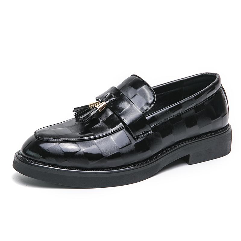 Fashion British Style Thick Soled Loafers for Men's Luxurious Dress Shoes Versatile for Banquets Weddings Offices Men's Business Shoes