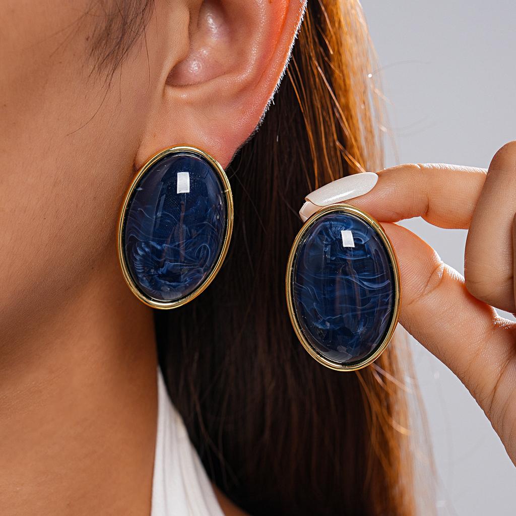 European American Retro Acrylic Smudge Oval Geometric Silver Needle Stud Earrings Niche High‑End Personalized Trend Jewelry