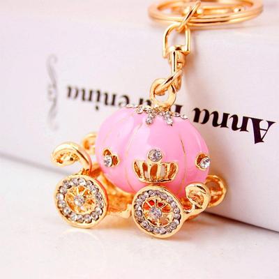 Creative Diamond Drip Pumpkin Car Keychain Pendant - Cute Gift & Bag Accessory for Ladies