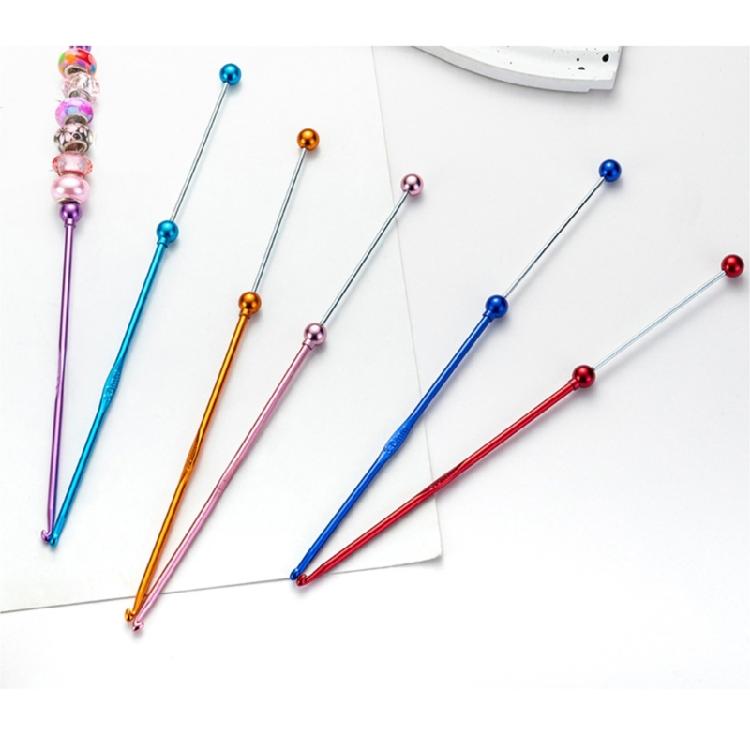 5 Pieces Metal Crochet Needle Beads Crochet Hook Set Metal Knitting Needle Crochet Accessories for Handicrafts