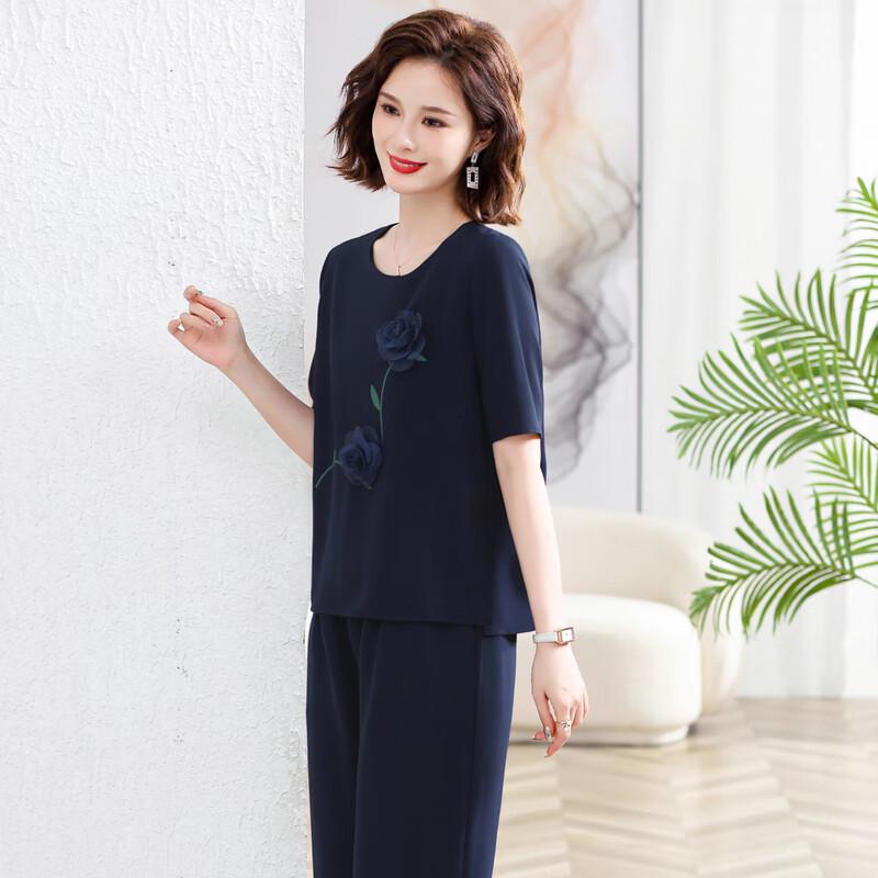 Yuzhaolin Middle-Aged Women's 3D Floral Short Sleeve Summer Set