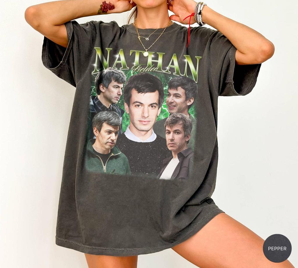 Maglietta Comfort Colors Nathan Fielder, T-shirt Grafica Nathan For You, Maglietta Comico Bootleg Retrò Anni '90, Regalo per Fan The Rehearsal