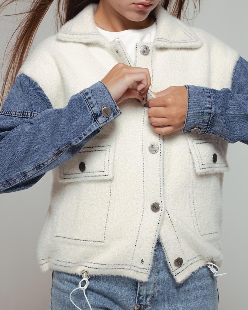 Butella 14943 Milky Button-down Sweater