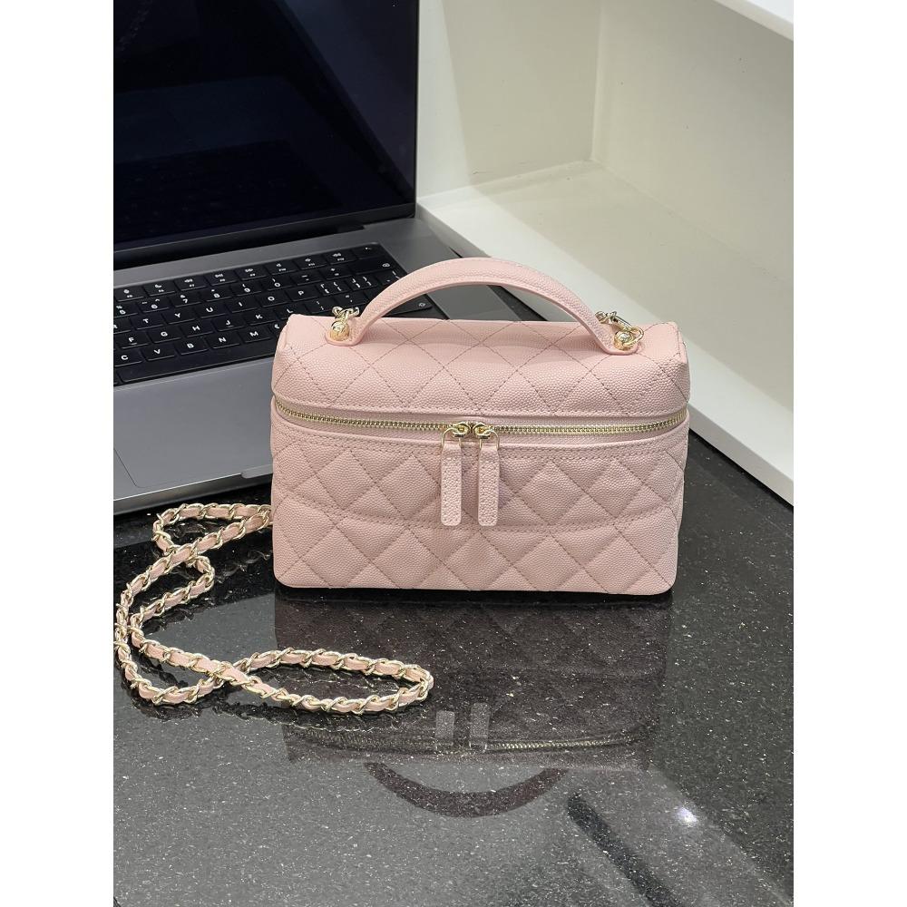 

Yangqi Lingge Chain Handheld Shoulder Bag For Women 2026 New Fashionable And Versatile Multi Functional Shoulder Bag For Women 19x5x12cm рожевий