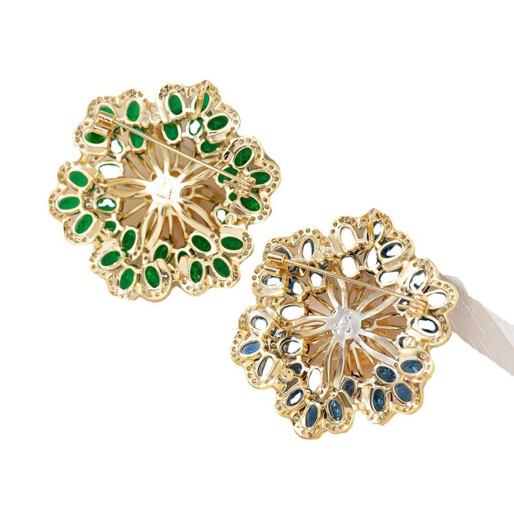 Luxury Gold Zircon Flower Brooch: High-End Fashion, Versatile Corsage Pin