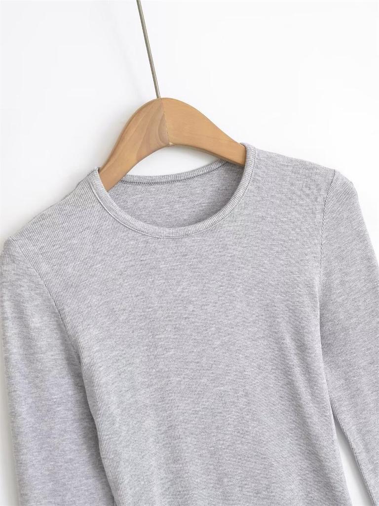 Trendy Women's Ribbed Long Sleeve Round Neck T-shirt - Slim Fit Autumn/Winter Base Layer in Solid Color.