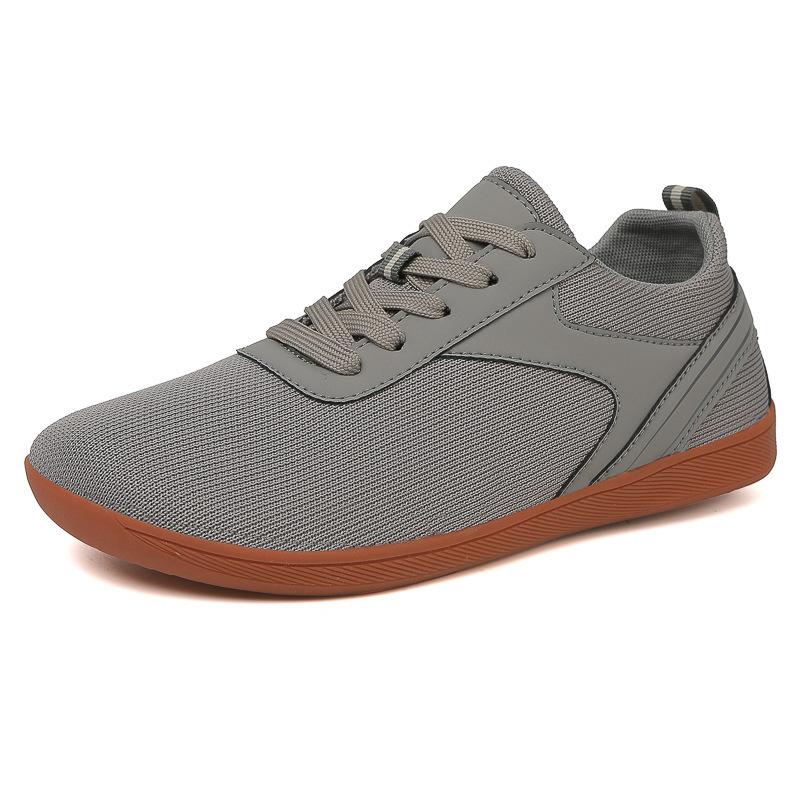 Indoor fitness men's and women's shoes Wide head walking Breathable soft sole Couple casual versatile flying woven flat foot sports casual shoes