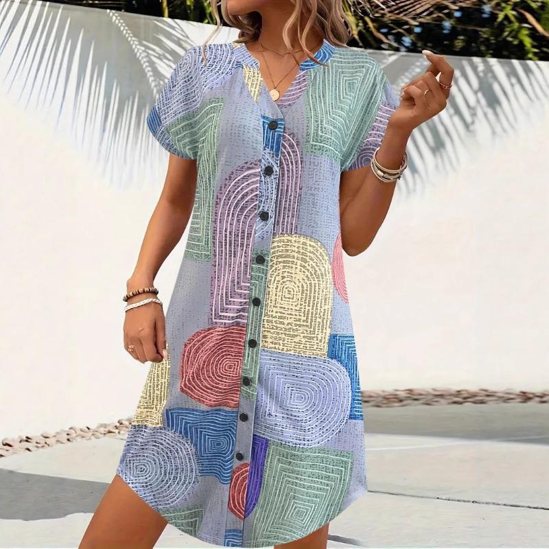 This Women's Geometric Pattern Printed Dress Is Fashionable LooseV-neck Button-down and Short-sleeved