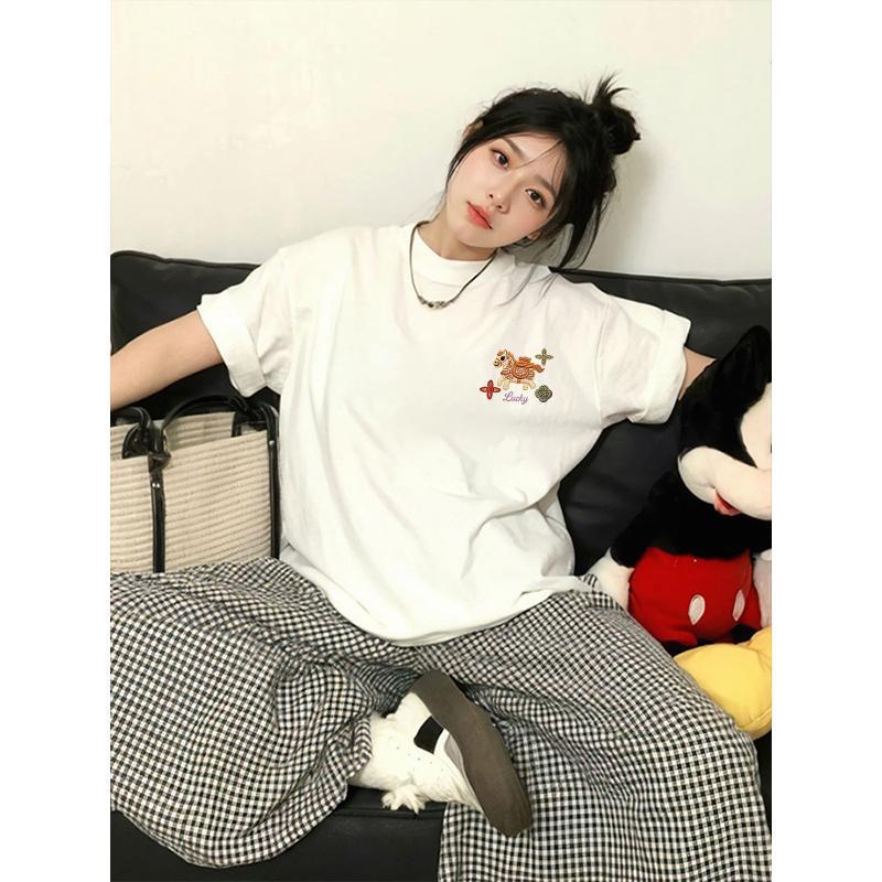 2026 Women's Loose-Fit Wine Red Cotton T-Shirt with Small Horse Print, Plus Size, Short-Sleeve, Year of the Horse Design.
