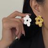 Artistic Sense Handmade Hammer Pattern Flower Stud Earrings Hollow Petals French Retro High Sense Literary Atmosphere Versatile Earrings