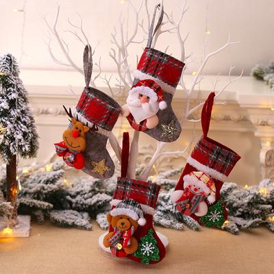 New Christmas Decorations Christmas Socks Christmas Tree Pendant Small Size Three Dimensional Plaid Cloth Elderly Doll Christmas Socks