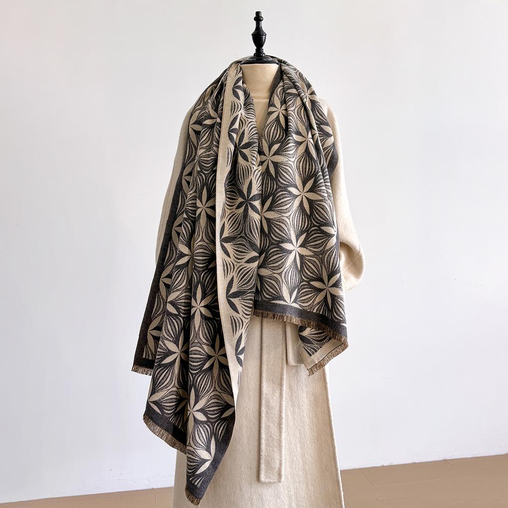 Women Luxury Design Winter Imitation Cashmere Warm Scarves Pashmina Shawl Wraps  Female Thick Blanket Soft Bufanda Foulard Scarf