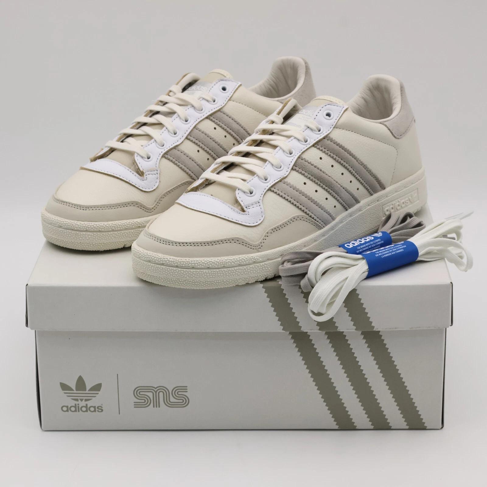 

ID2878 SNS adidas Originals HRLM Core White Off White Alumina (Мужской) US 8.5