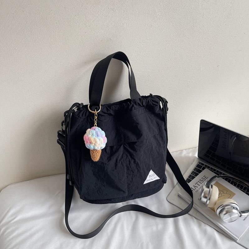 Large capacity Drawstring Bucket Bag SuperLight Style Lady Small Satchel Leisure Multi Pocket Shoulder Messenger Bag