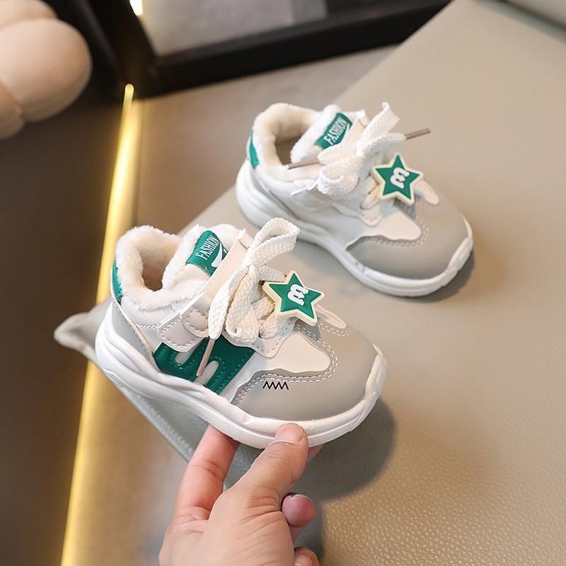 Kids Warm Fleece-Lined Sneakers Toddlers Children Soft Rubber Sole Closure Unisex Sport Shoes
