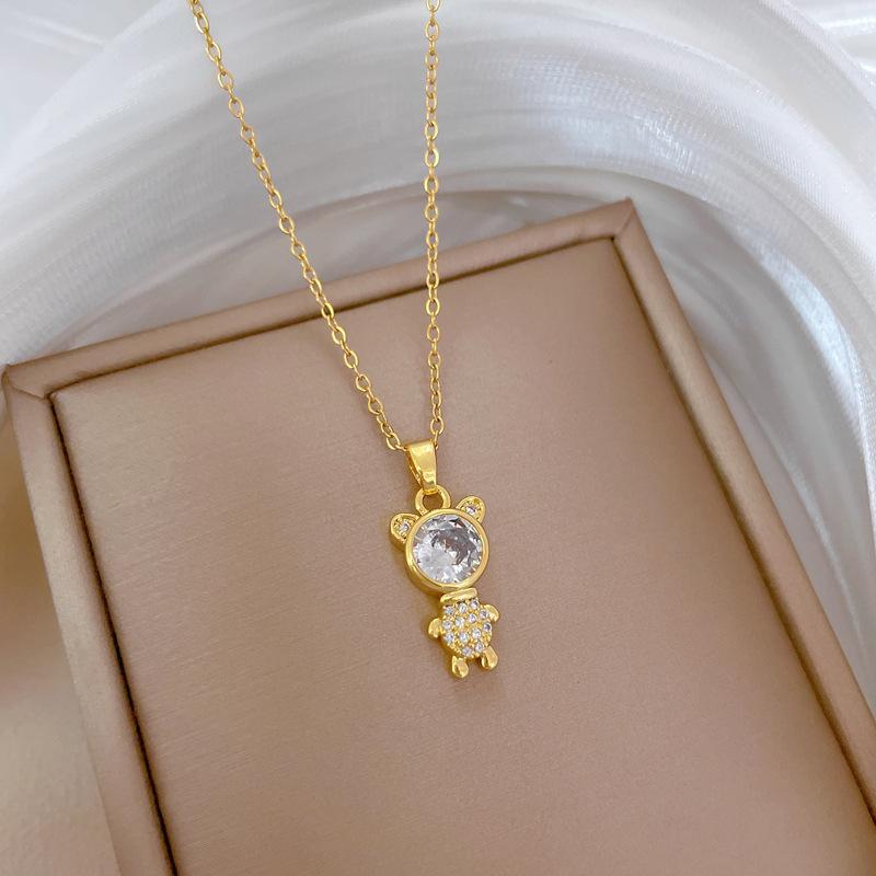 Three-Dimensional Fashion Bear Light Luxury Temperament Gorgeous Full Diamond Necklace Women'S Versatile Collarbone Chain Titanium Steel Chain