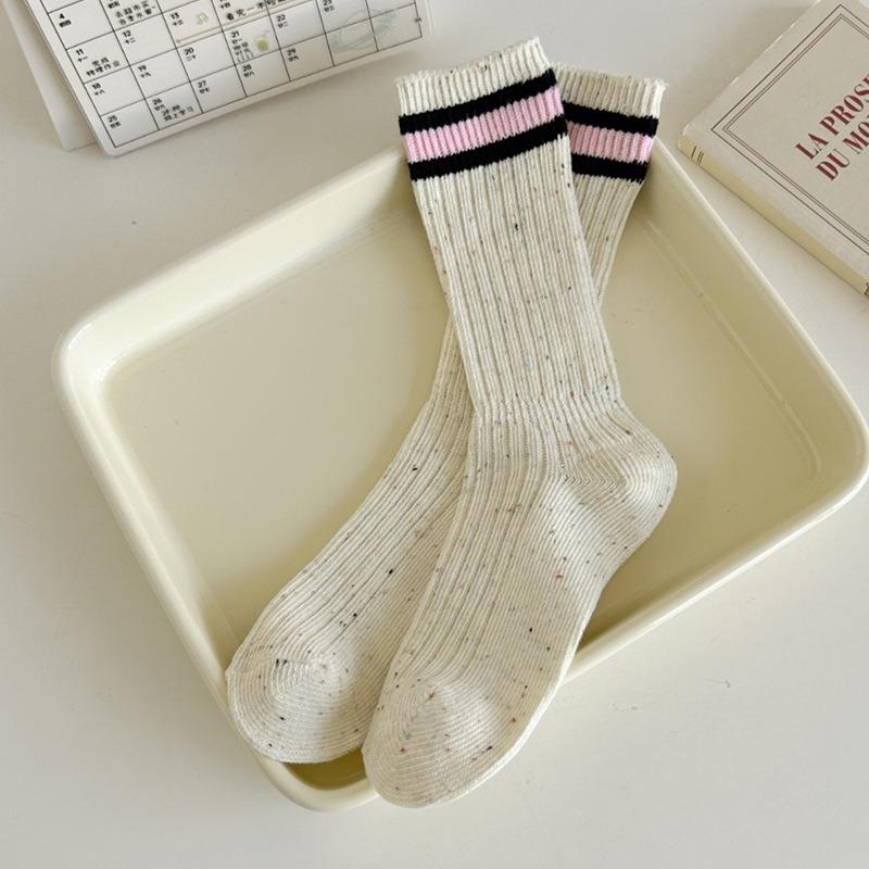 5 Pairs of Female Autumn and Winter Two Bar Striped Mid Tube Socks