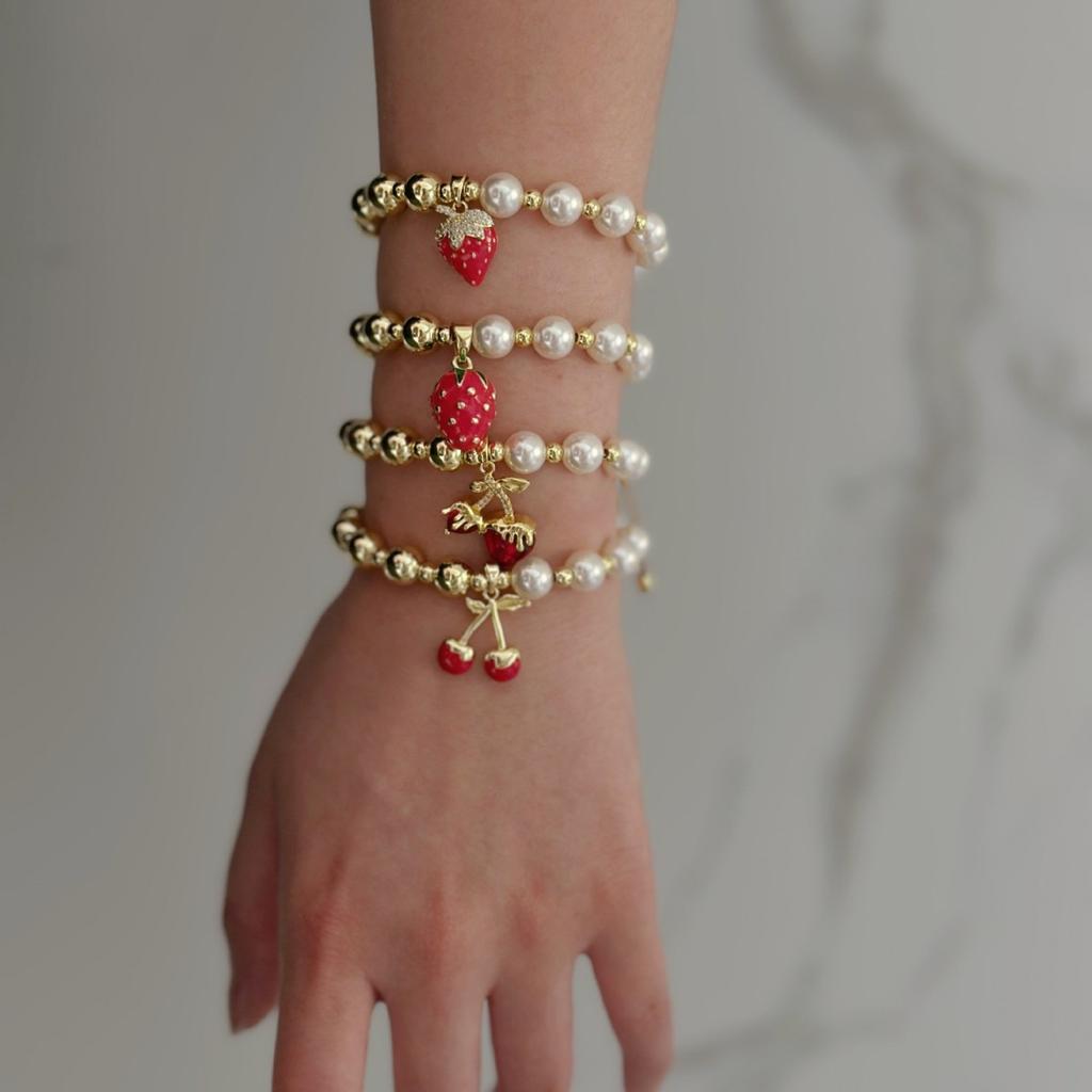 Hot-Selling Mother'S Day Beaded Cherry Bracelet Pearl Bracelet Niche Personality Dripping Oil Strawberry Round Bead Jewelry